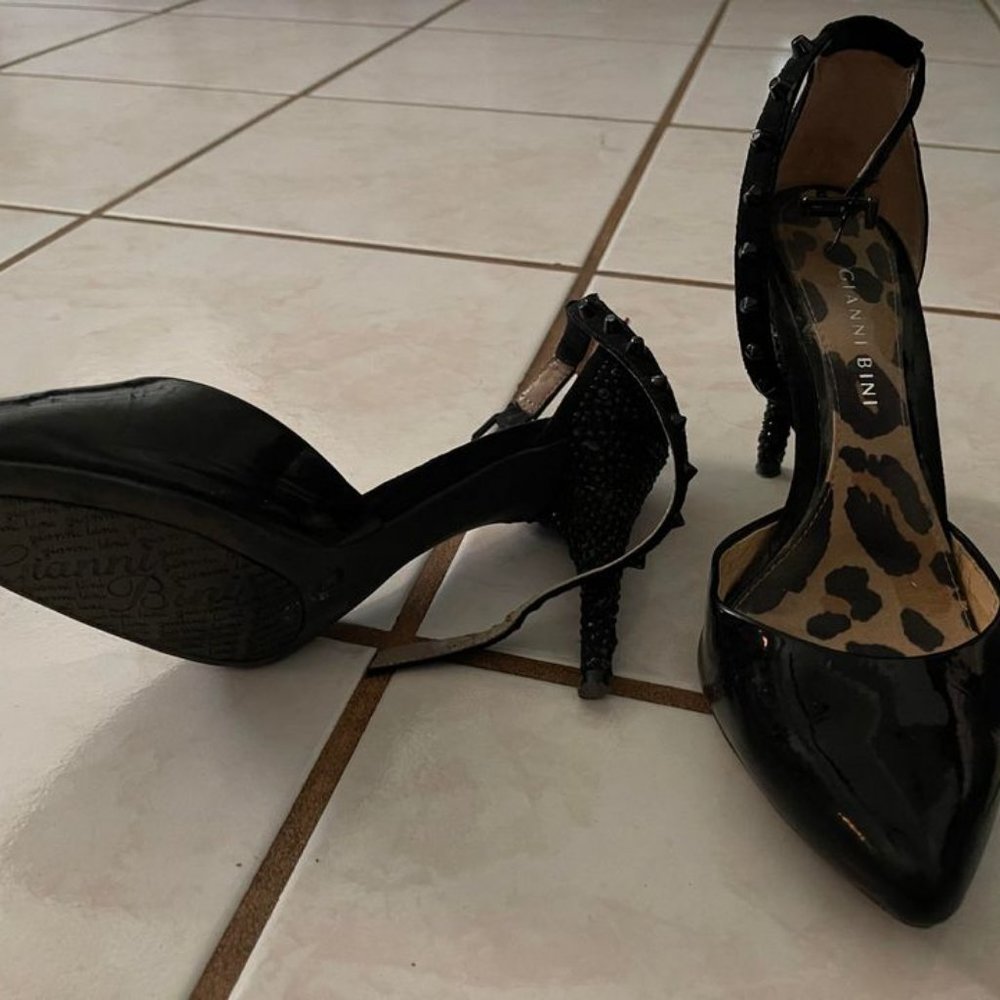 Giana Bini womens heels